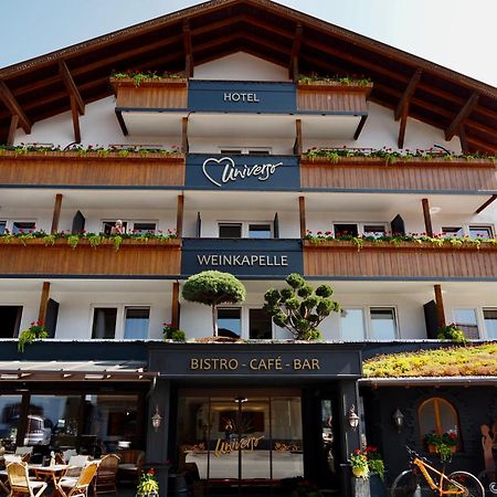 Hotel Universo Зерфаус Екстериор снимка